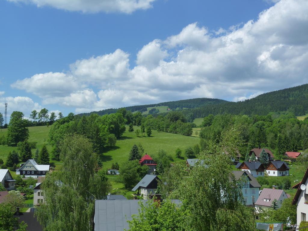 Penzion Barborka Hotell Rokytnice nad Jizerou Exteriör bild